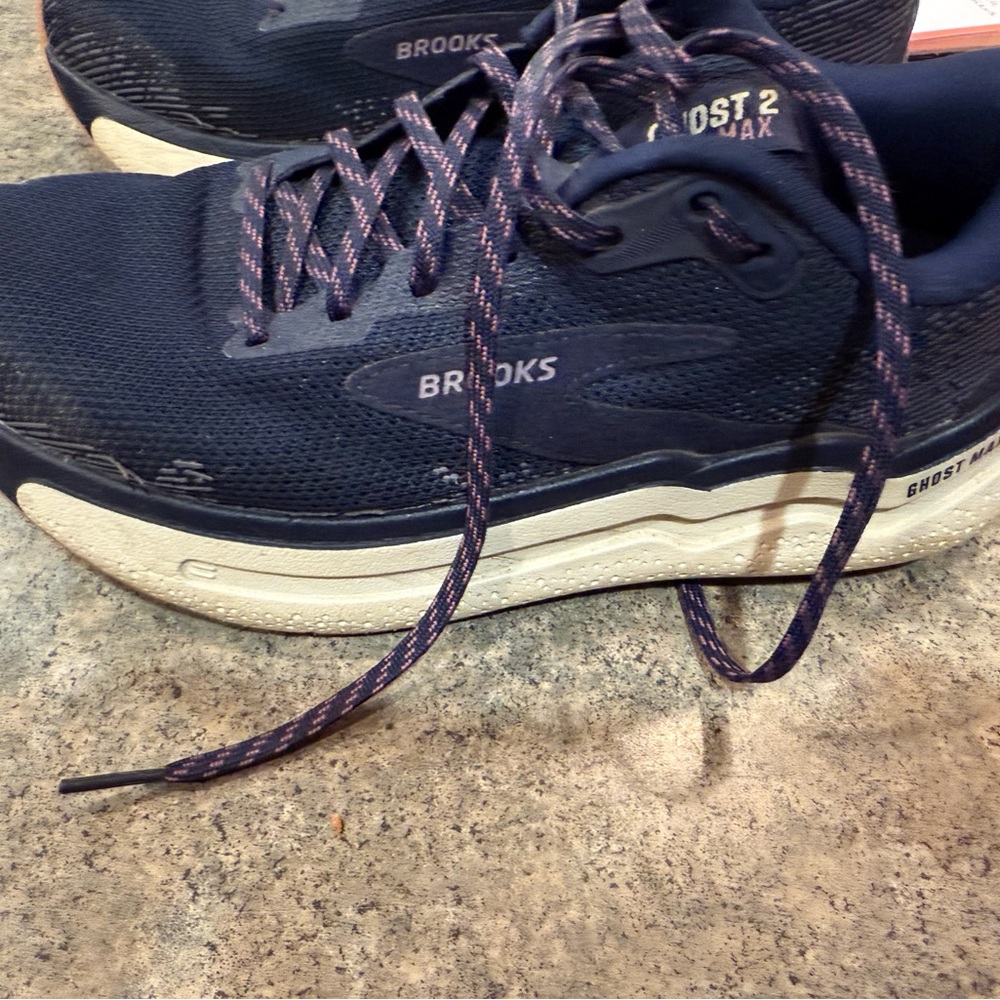 Brooks Blue Sneakers